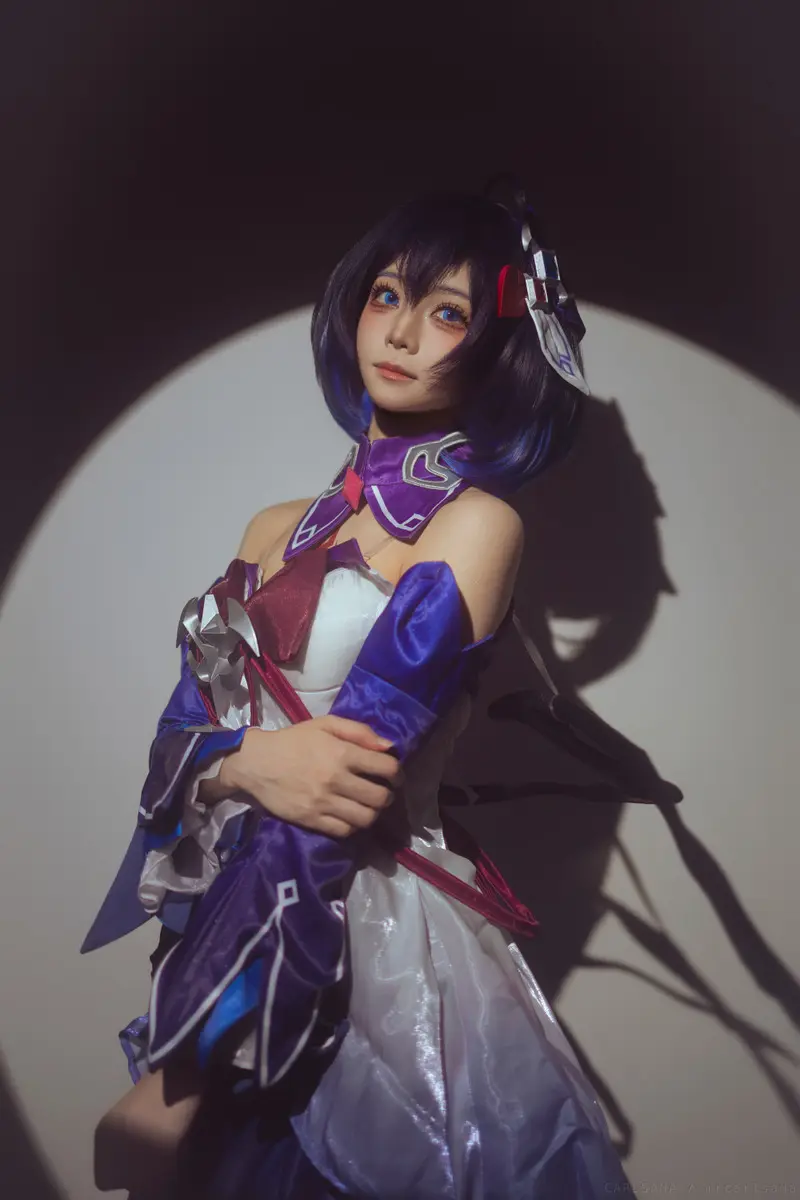 2026-07-18 萤火虫 小倩 希儿 第 4 张